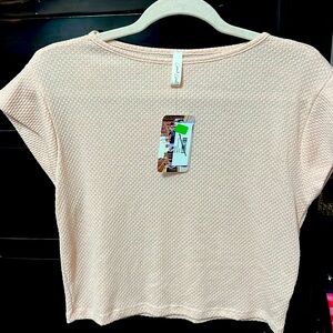 Short sleeve pink shirt